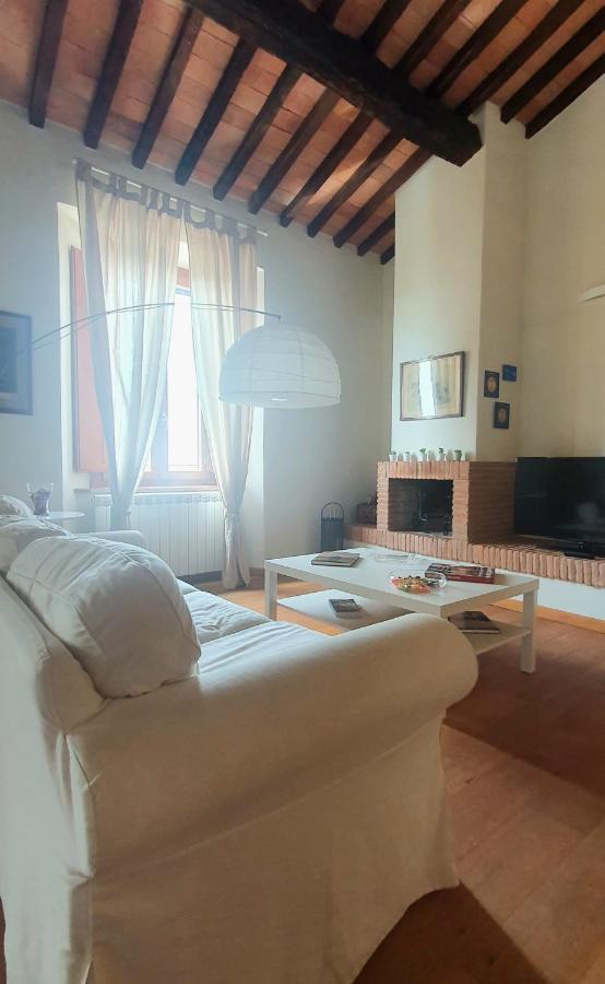 Апартаменты Mattimamihouse Montepescali Экстерьер фото