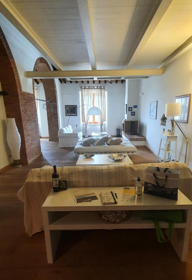 Апартаменты Mattimamihouse Montepescali Экстерьер фото